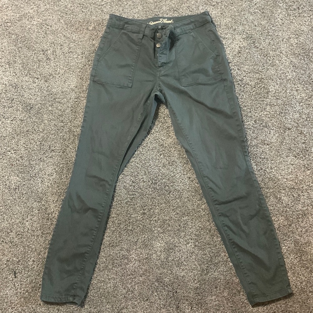 Universal Thread High Rise Skinny Jeans Greyish Green Size 6